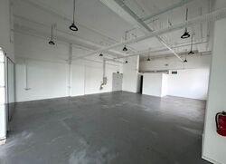 Hh @ Kallang (D13), Factory #559903771